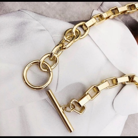 🔥Host Pick-New Chunky Gold Chain Necklace - Picture 3 of 9